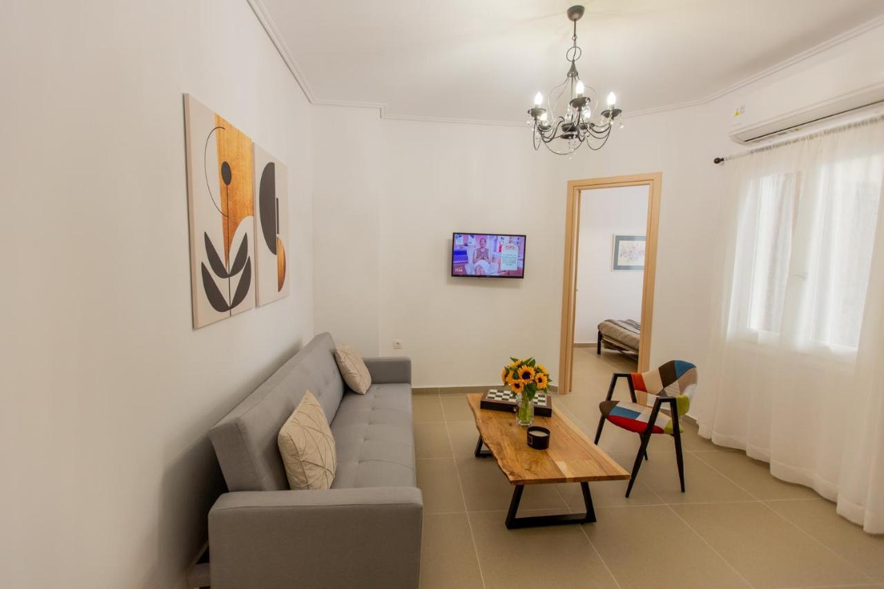 Costos Condos New 10B 2 Bedrooms Condo Nafpaktos Bagian luar foto